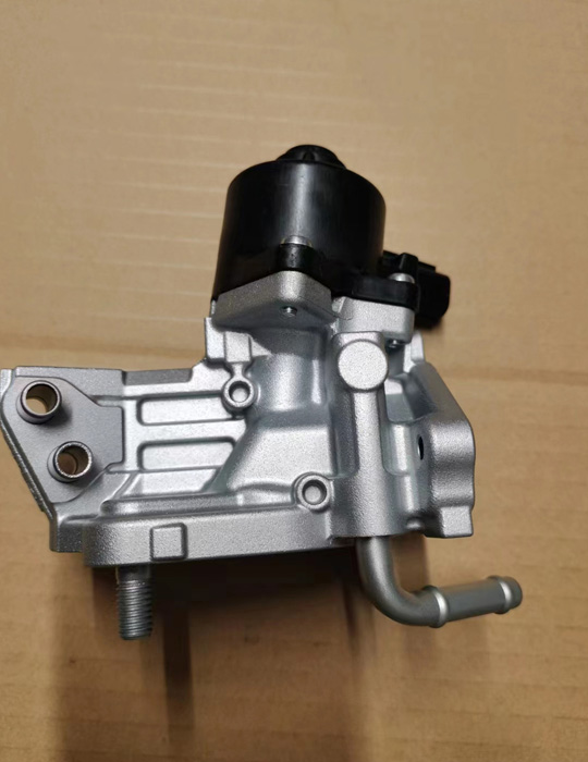 Genuine_Toyota_Exhaust_Gas_Recirculation_Valve_Assembly_25620_F2030-8.jpg